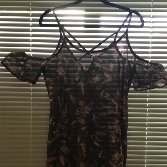 Miken Swim Cold-Shoulder Coverup | Size Small - Picture 2 of 6